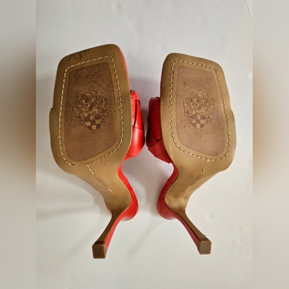 Vince Camuto size 8 red leather brelanie braided strap slide sandals hee… - Picture 3 of 10
